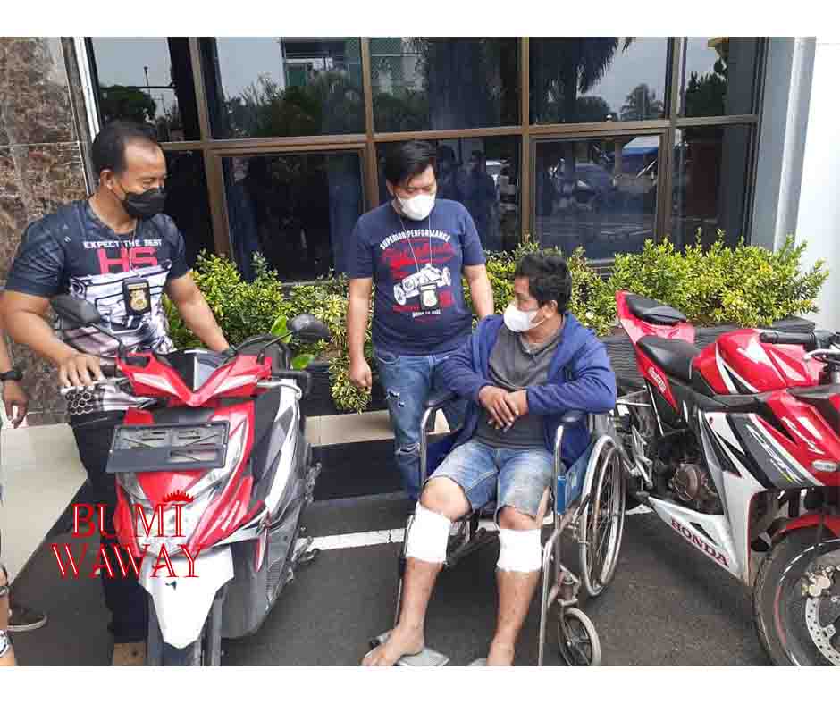 Pencuri R2 Spesialis Subuh di Door