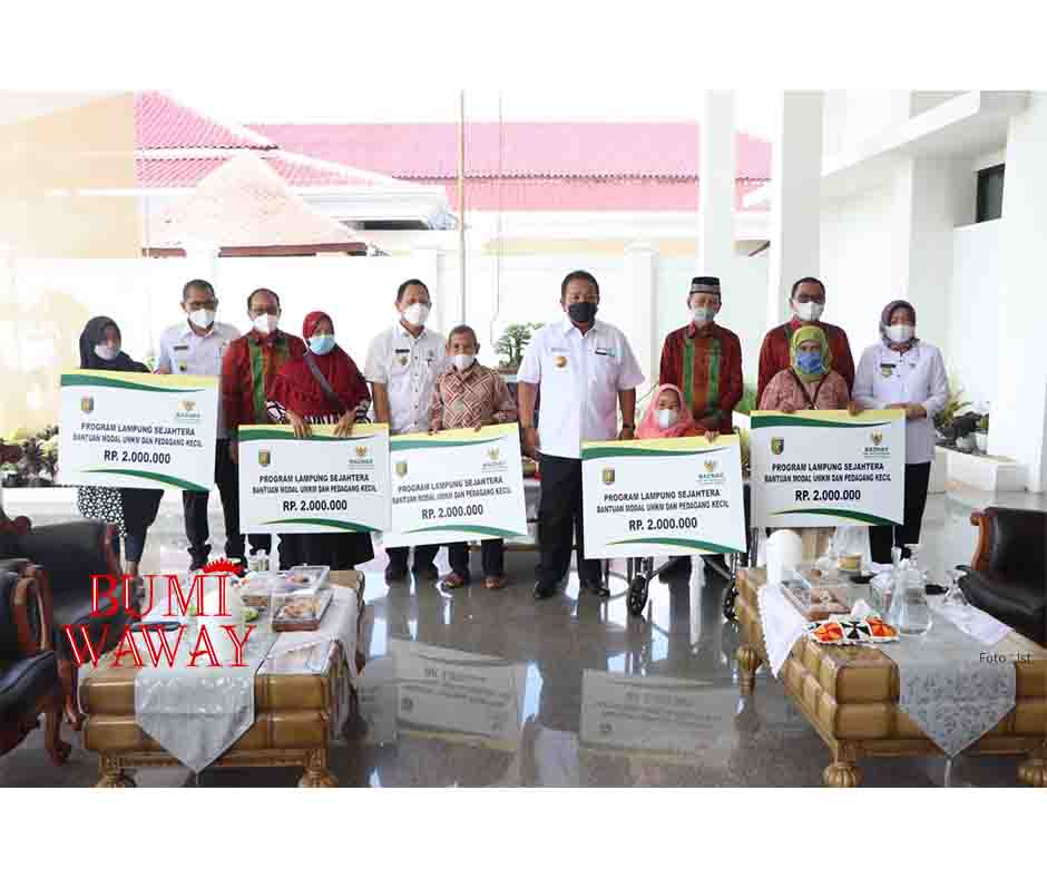 Arinal Salurkan Bantuan Baznas ke UMKM