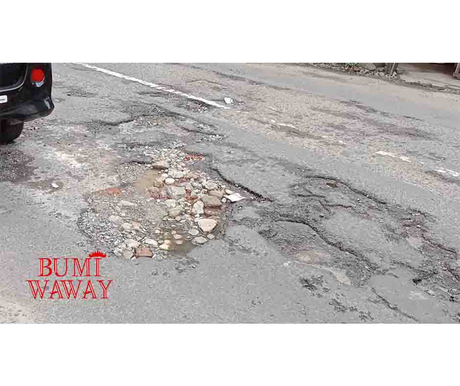 Warga Keluhkan Akses Jalan Cipto Mangunkusumo