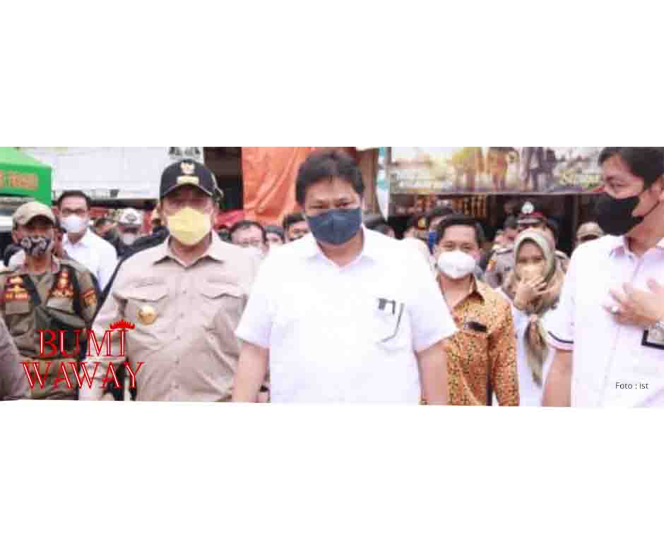 ARINAL DAN AIRLANGGA TINJAU OPERASI PASAR