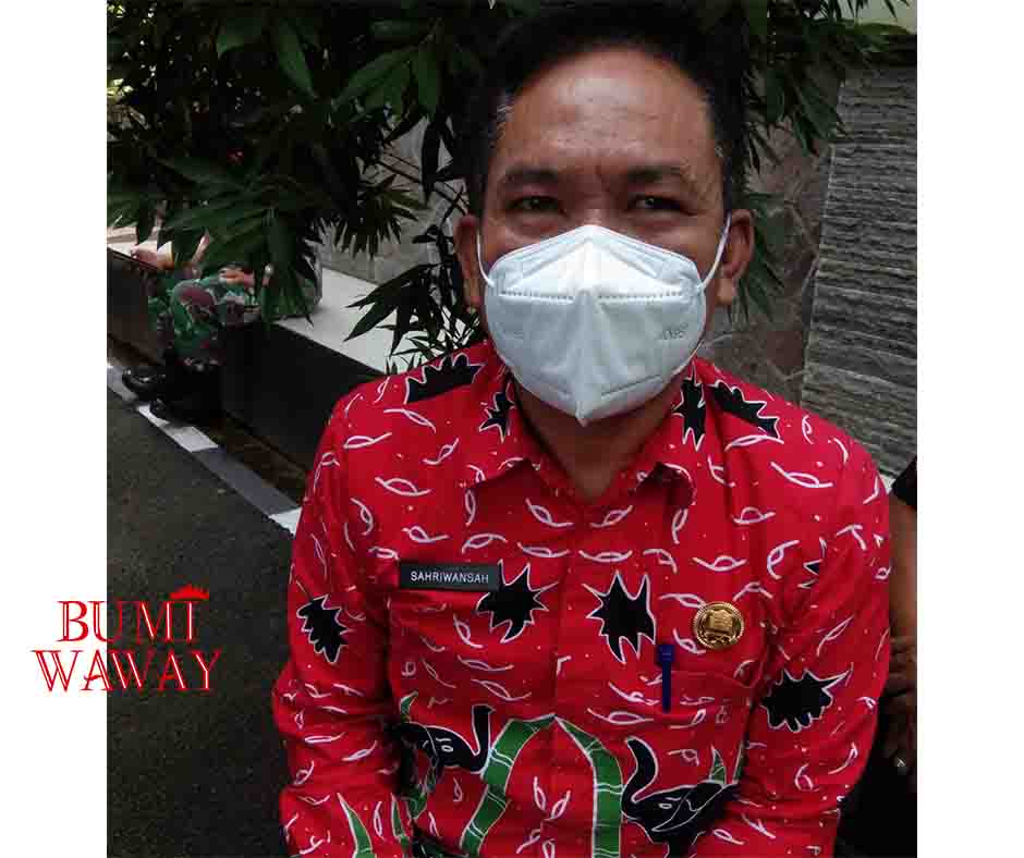 PEMERINTAH KOTA BAGIKAN BERAS DI 20 KECAMATAN MELALUI DINAS SOSIAL