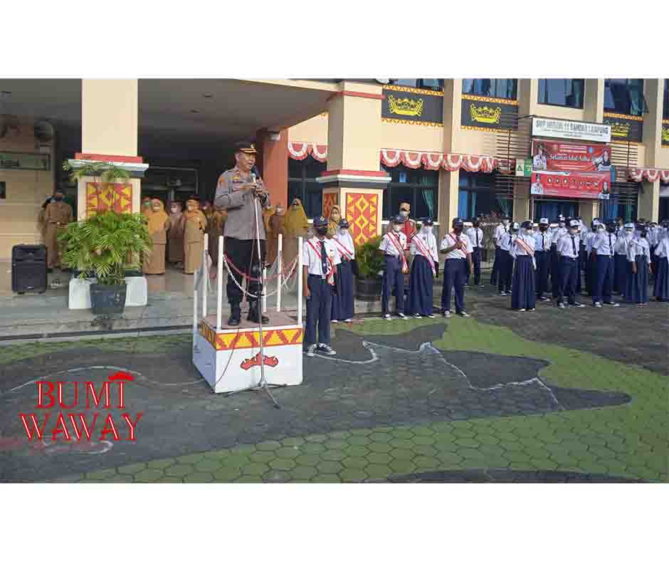 KAPOLSEK PANJANG BERI ARAHAN KEPADA PELAJAR UNTUK BIJAK MENGGUNAKAN MEDIA SOSIAL