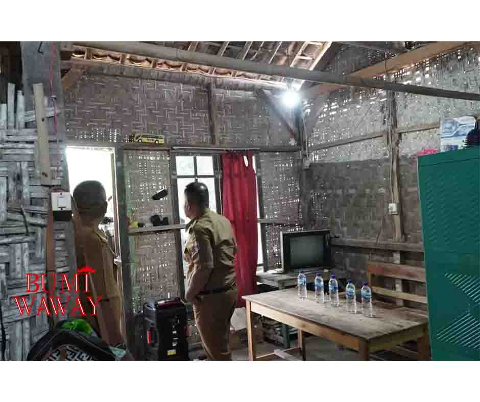 NANANG ERMANTO BEDAH RUMAH TIDAK LAYAK HUNI WARGA DESA WAY GALIH