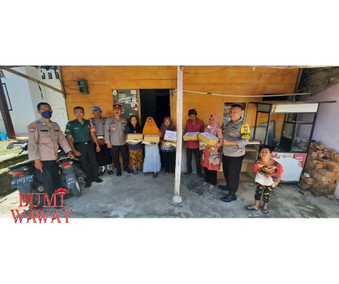 POLSEK TKB GELAR BAKSOS BAGIKAN SEMBAKO