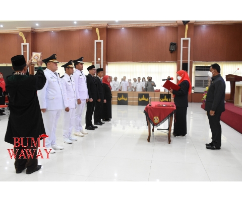 WALIKOTA EVA DWIANA LANTIK PEJABAT STRUKTURAL DAN PEJABAT FUNGSIONAL