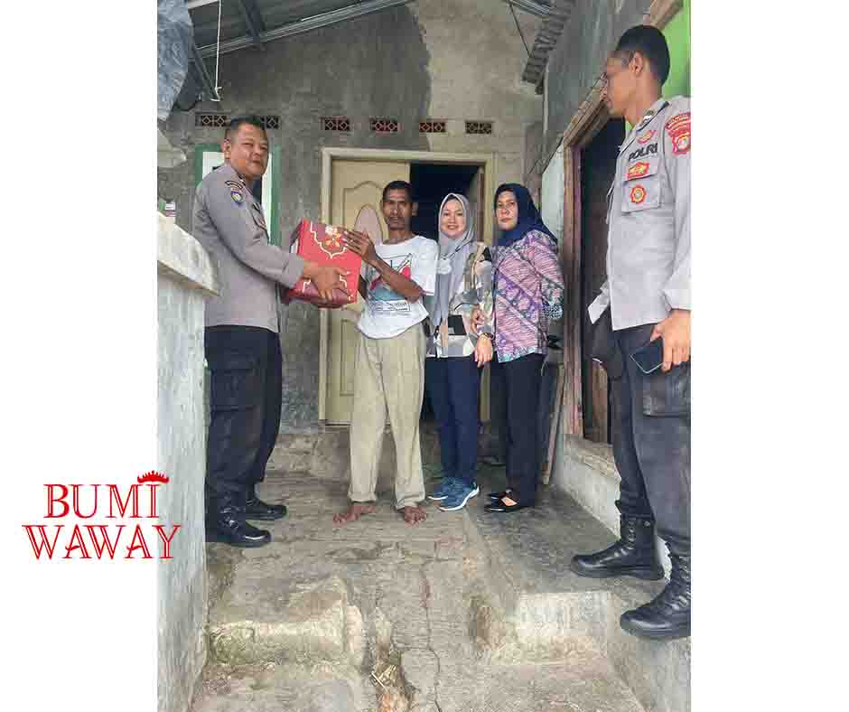 POLRESTA BANDARLAMPUNG BAGIKAN PAKET SEMBAKO BANTUAN KEMANUSIAAN