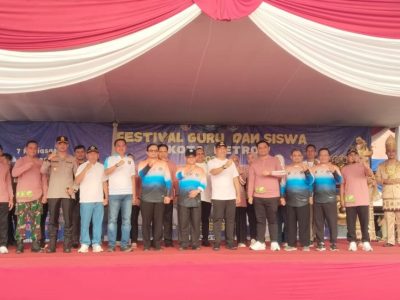Festival Guru dan Siswa Tahun 2025, Mendikdasmen-RI Hadir Di Sambut Ribuan Guru dan Siswa Kota Metro