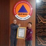 Kepala BPBD Provinsi Lampung Terima Penghargaan Spesial Tokoh Inspiratif dari LAMPUNG7.COM