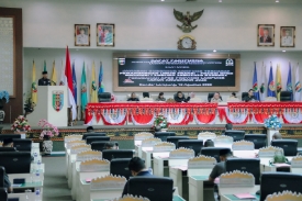 8 Fraksi DPRD Lampung Setuju Perubahan APBD 2025