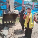Kepala Dinas Pekerjaan Umum dan Tata Ruang Kota Metro Tinjau Proyek Peningkatan Drainase